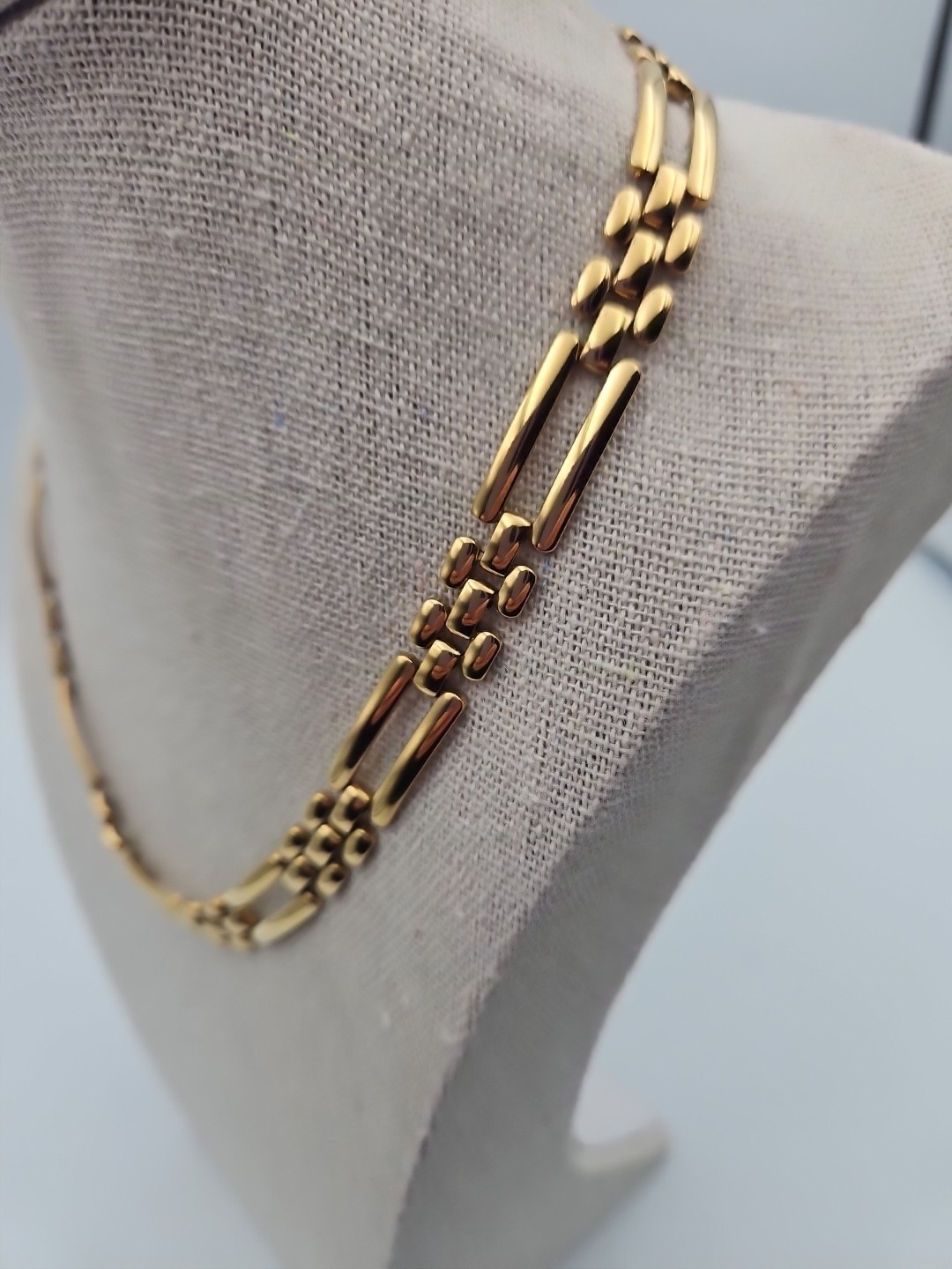 Monet Flat Rectangular Link rectangular Link Gold… - image 4