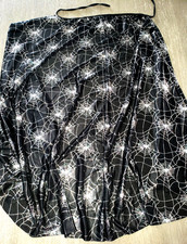BLACK SILVER SHINEY SPIDER WEBS HALLOWEEN CAPE fits age 4 to 14 FUN WORLD SUPER 