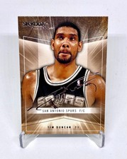 2004-05 Tim Duncan Fleer Skybox Autographics