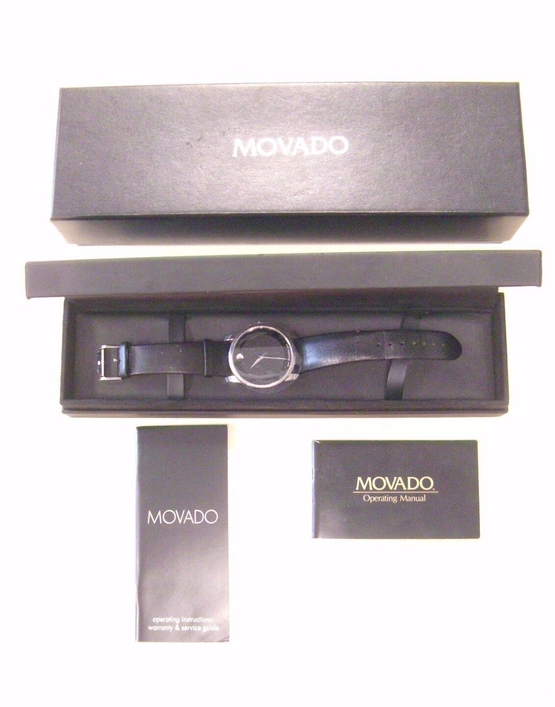 Movado Luxury Mens Watch Black Face 07.1.14.1142 Museum 40mm 