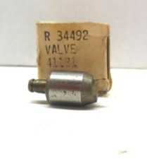 JOHN DEERE 3020 4020 5010 5020  TRACTOR DIFFERENTIAL LOCK VALVE R34492