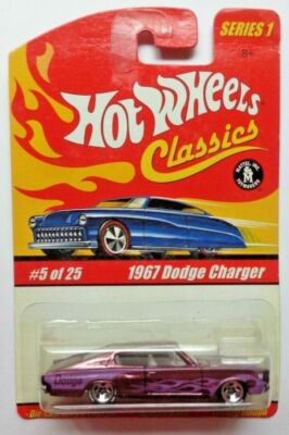 CHARGER 1967 DODGE CHARGER '67 PURPLE 1/64 HOT WHEELS CLASSICS #5