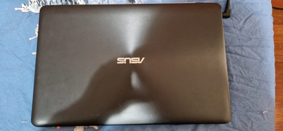 asus r752l - Immagine 4 di 4