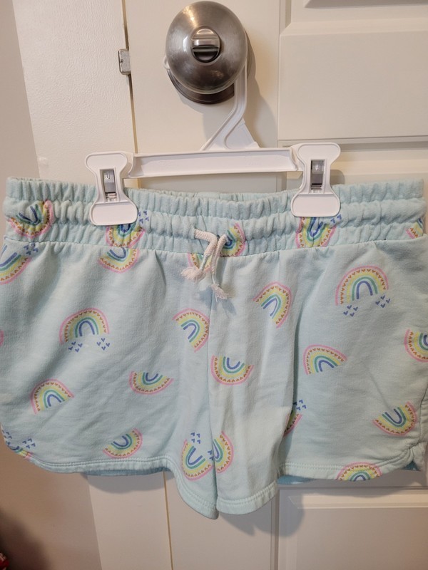 Cat And Jack Shorts Size XL (14/16)  Rainbows Hearts 60% Cotton 40% Polyester