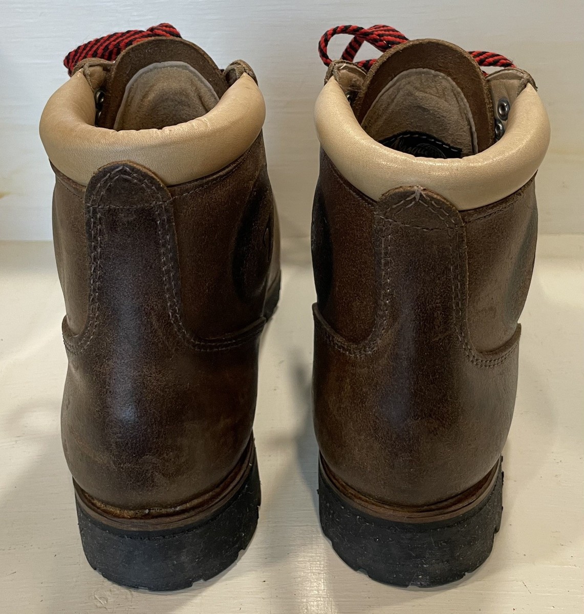 Red Wing Vasque Vintage Mountain Boots model 7506 in size 10D