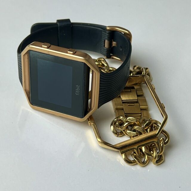 Fitbit Blaze Smart Watch Gold Tone Bracelet And Case With Extra Strap Black