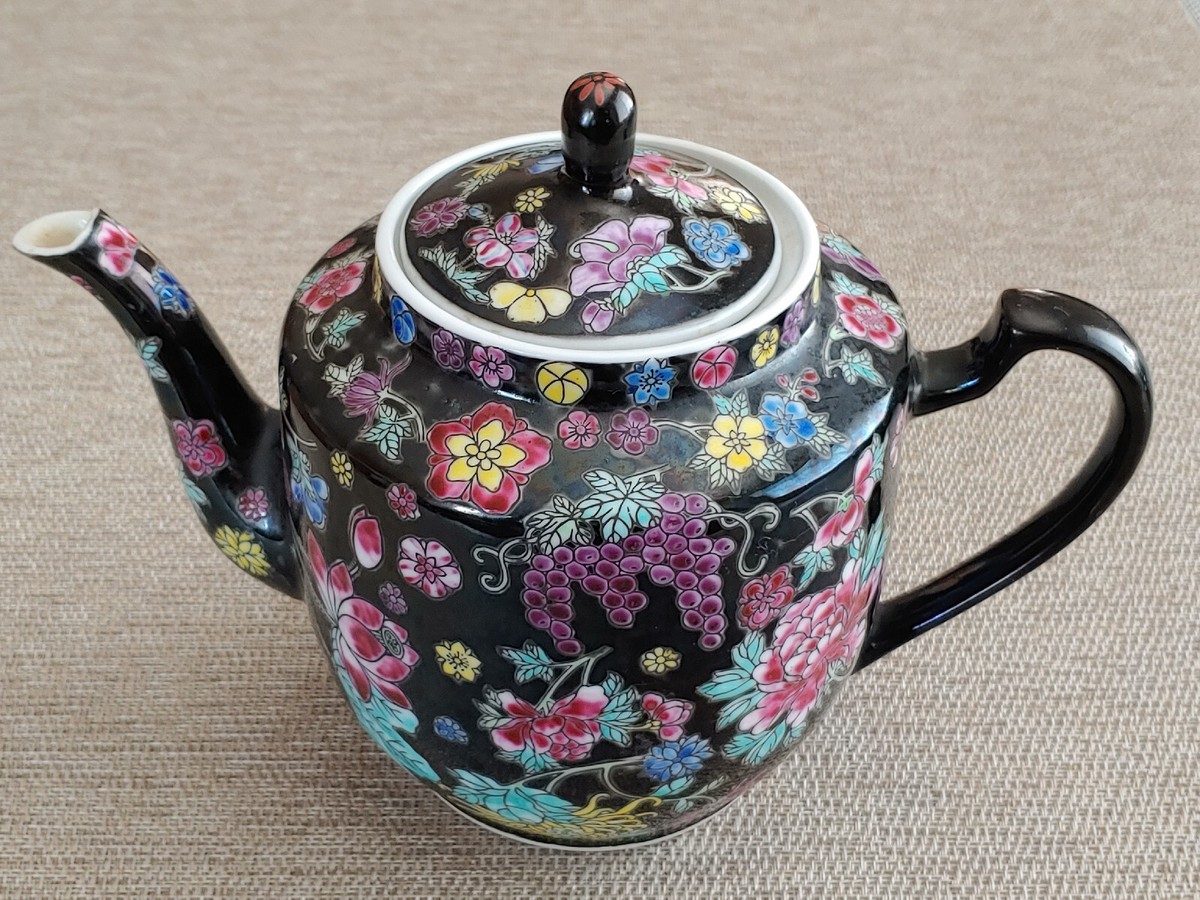 Vintage Chinese Jingdezhen Famille Rose Porcelain Florals Fruit