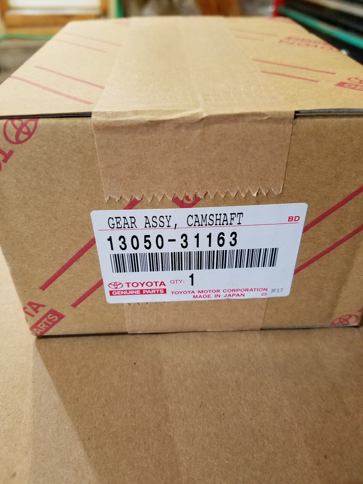 NEW GENUINE LEXUS IS250 IS350 GS460 Engine Timing Camshaft Gear 13050