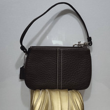 Vintage Coach brown pebbled leather Soho small wristlet Y2K
