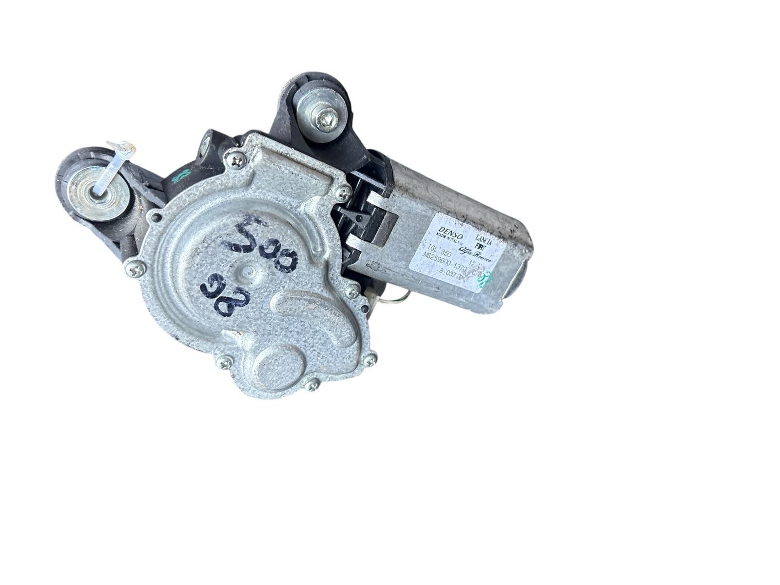 MOTORINO TERGICRISTALLO POSTERIORE PER FIAT 500 Serie (07>14)