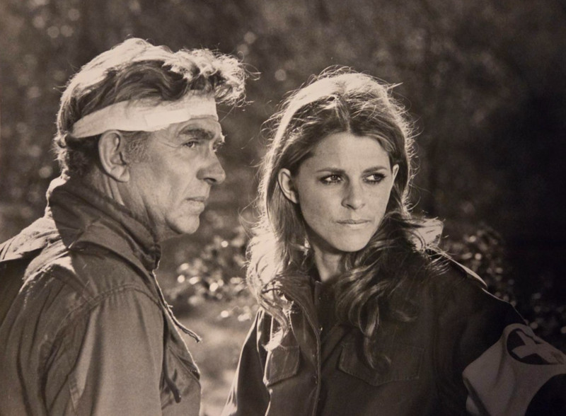 ABC Vintage 7x9 Press Photo Lindsay Wagner Andy Griffith The Bionic Woman 