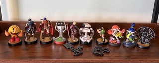 Nintendo Amiibo Lot Of 10 Ike Marth R.O.B. Shulk Pac Man Mr. Game & Watch More