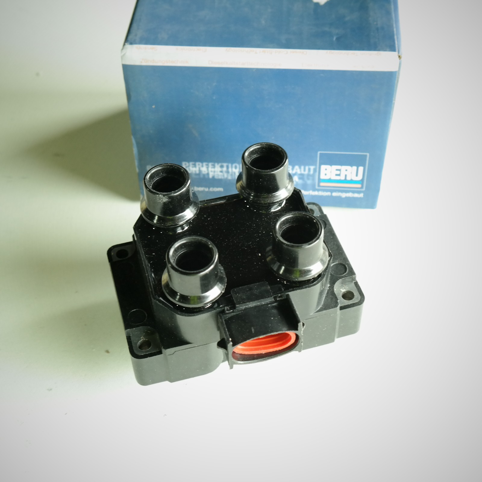Bobine allumage Beru ZS281 pour la restauration mecanique des Ford Sierra et Escort