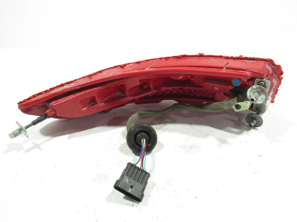 14-18 Aston Martin Vanquish 2014 lanterna traseira direita lanterna traseira lâmpada LED $8 - Imagem 3 de 4