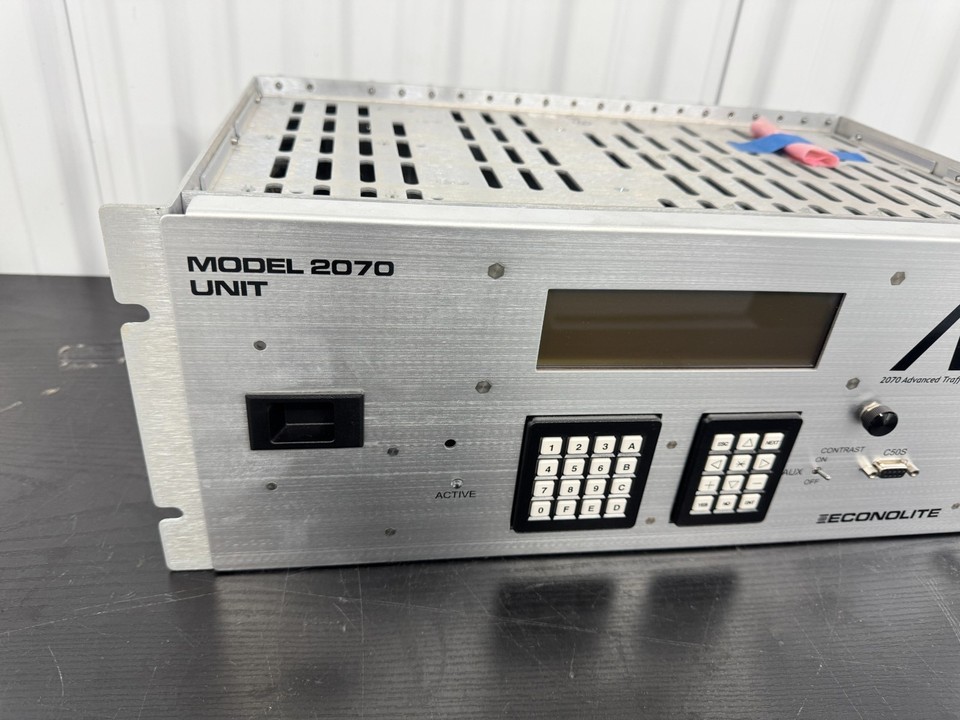 Econolite 2070 ATC Traffic Controller ,2070L332330, 2070-7A, 2070-2N ...