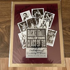 1993 COMPLETE  BASKETBALL HALL OF FAME ENSHRINEMENT PROGRAM AUTOGRAPHED MINT!