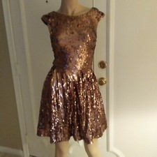 bebe NWOT copper sequined full party dress v back sz XXS