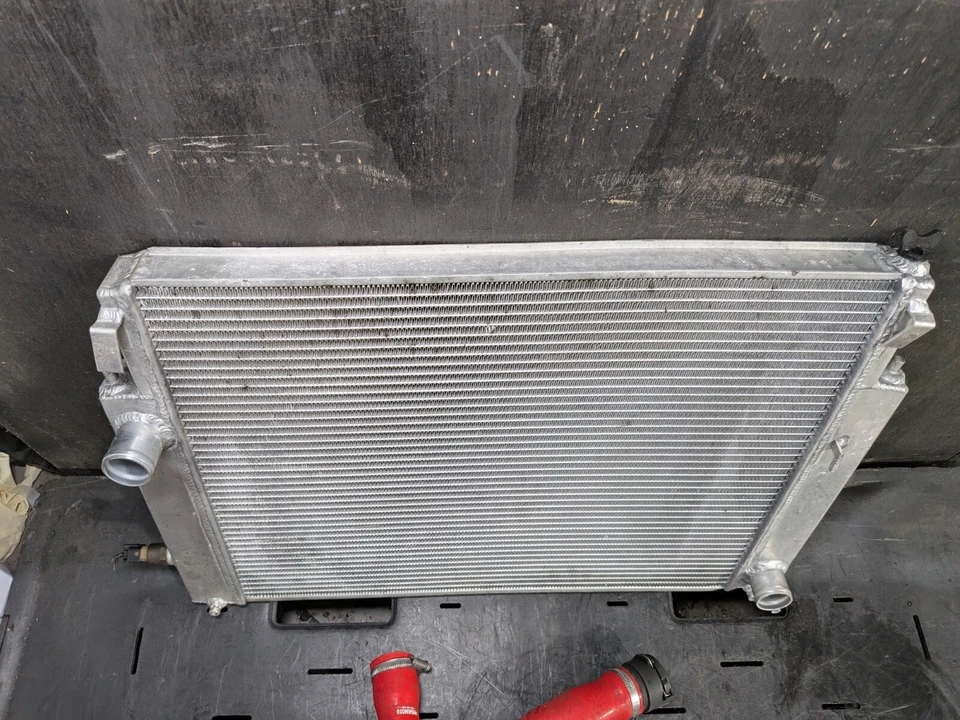 99-02 BMW Z3 2.8 3.0 M52 Rendimiento Aluminio Radiador Plateado con Líneas Foto 4 de 4