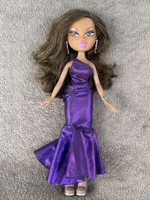 Bratz Puppe Modenschau Abendmode Yasmin