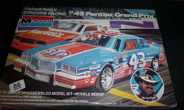 Monogram Richard Petty 43 Grand Prix STP 1/24 FS Model Car ...
