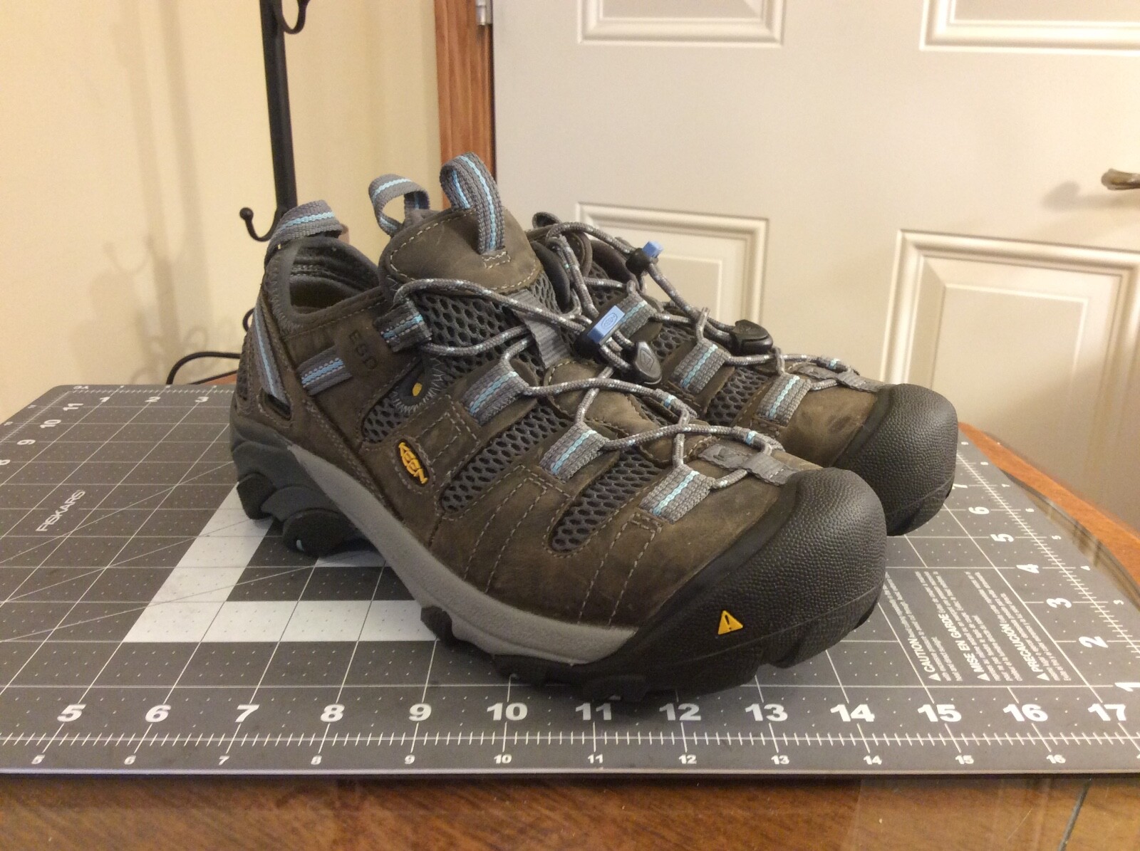 Scarpe da lavoro KEEN Lyn ESD punta acciaio donna taglia 8M pelle marrone trail