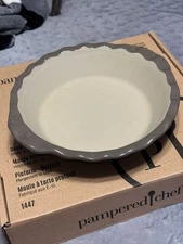 Pampered Chef Stone Gray Deep Dish Pie Plate 1447 New In Box NIB