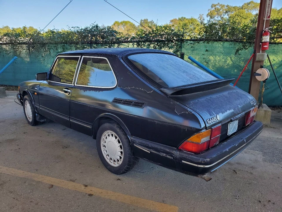 1989 1990 Saab 900 OEM Throttle Body 2.0L MT - Image 3 of 4