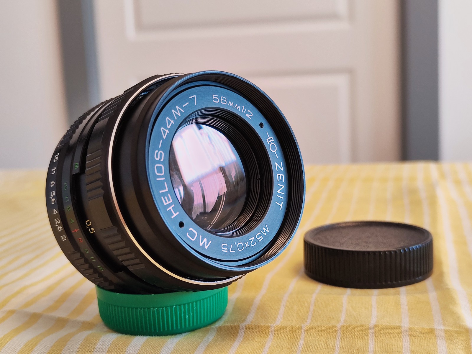 HELIOS 44M-7 58mm f2 obiettivo ZENIT lens URSS M42 CLAD, BOKEH SWIRLY, TOP A++🔥