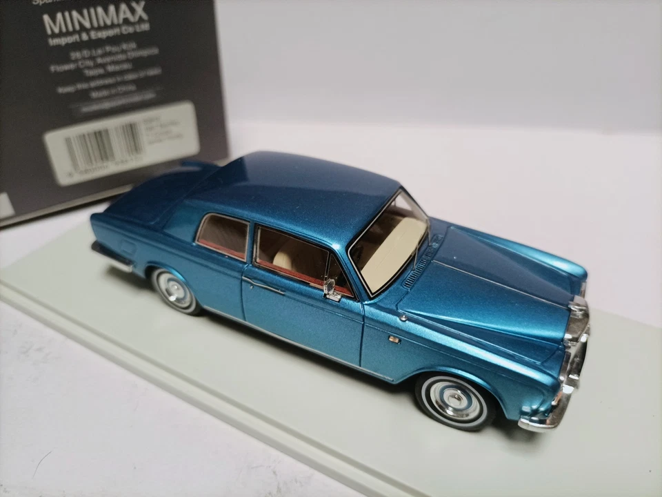 Spark 1:43 Bentley Luxury Sedan Model Bentley T1 Coupe James Young 1967 - Image 4 of 4