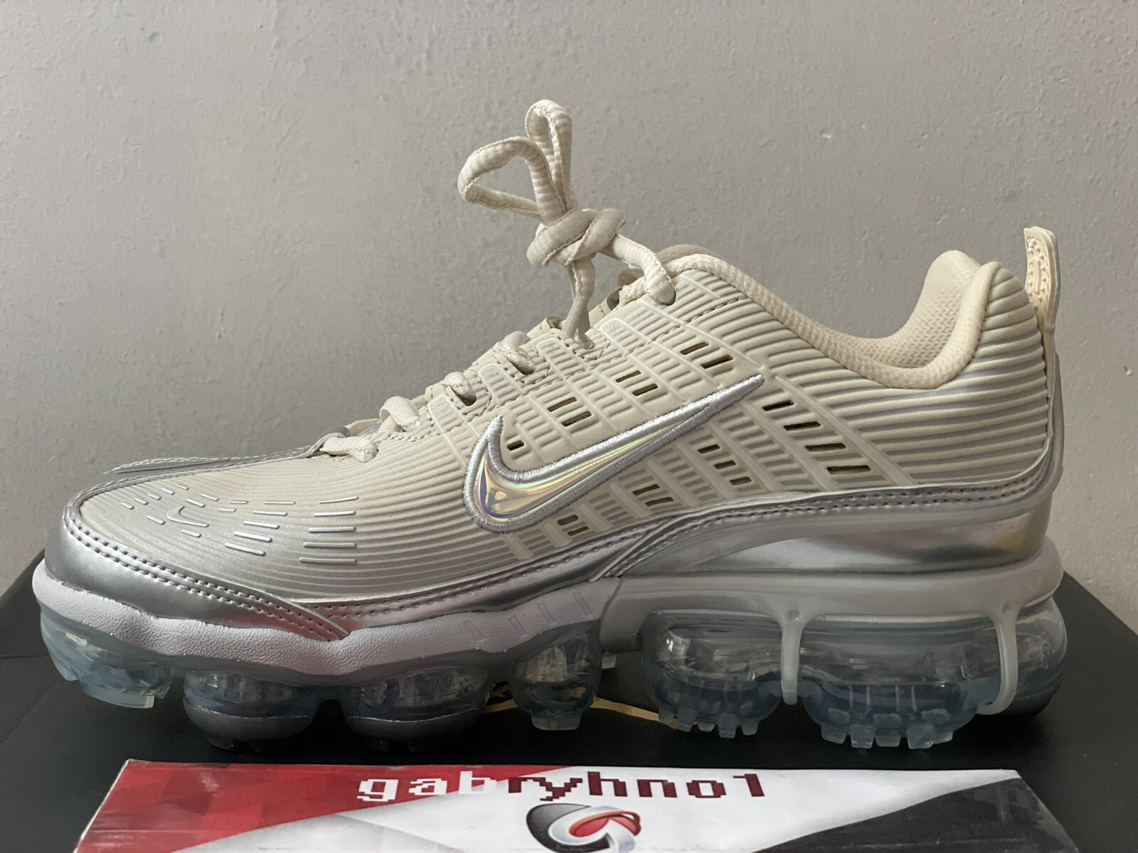 Nike WMNS Air Vapormax 360 (Beige / Silver) CK2719-200