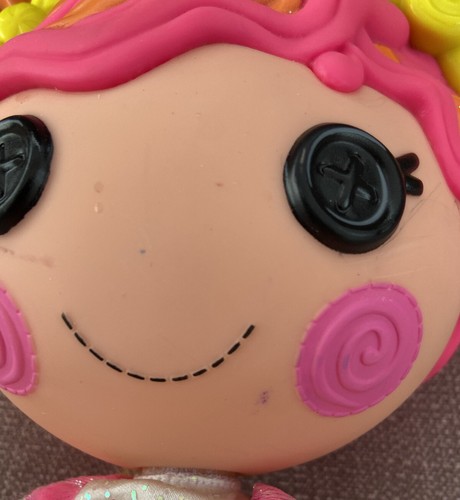 MGA Lalaloopsy SWEETIE CANDY RIBBON DOLL ~ 13" Full Size Puppe ~ sehr süß - Bild 4 von 7