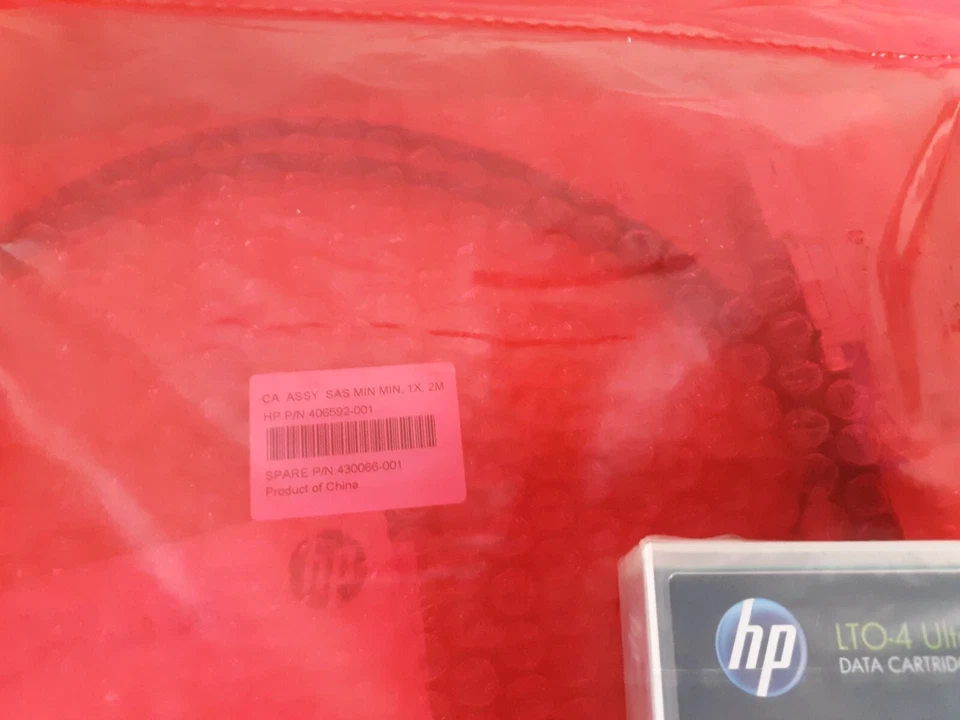 HP Ultrium SAS External Accessory Kit 2x OEM LTO-4 1.6TB+SAS MIN-MIN Cable *NEW* - Image 2 of 4
