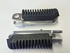 Fahrer Fussrasten Alu Paar rechts + links für GSF 600 GSF 1200 Bandit RF 600 GSX