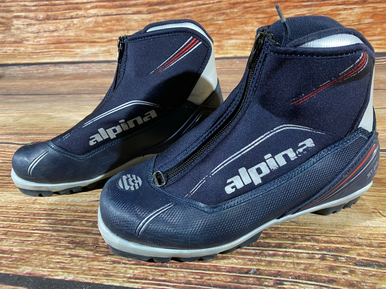 Alpina ST20 Nordic Cross Country Ski Boots Size EU38 US6 for NNN