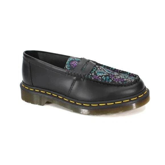 Mocassim floral Dr. Martens Penton couro preto jacquard tamanho 9 $150 - Imagem 2 de 4