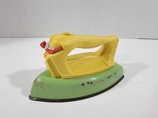 Vintage Wolverine Green  Yellow Metal Tin Toy Iron Plastic Handle w/ Settings