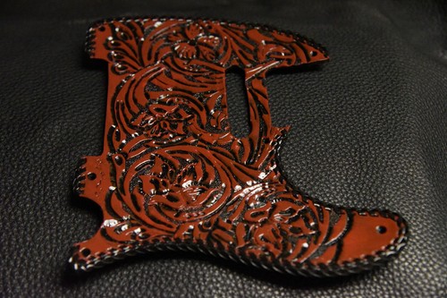 Leather pickguard Custom Tooled Leather Telecaster"Floral Riffs" Antiqued B/R la - Picture 9 of 12
