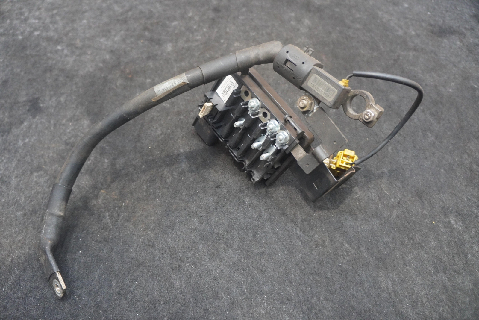 Negative Battery Terminal Cable Fuse Box 3W0971228 Bentley Continental GT 2005
