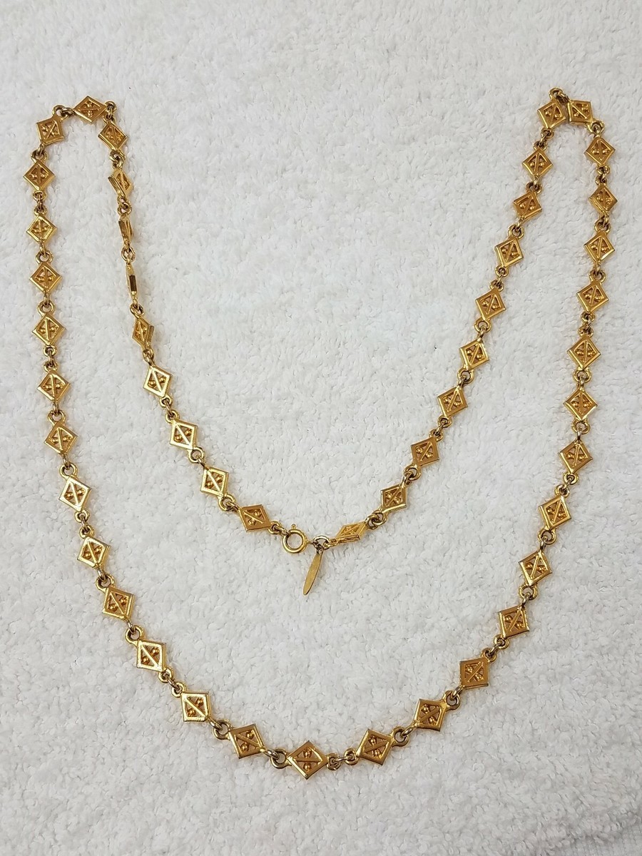 Direction One Necklace Vintage Gold Tone Diamond Shape Chain