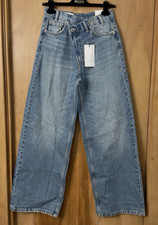 Zara Women's Crossover TRF High Waisted Wide Leg Med. Wash Jeans US Size 4 NWT