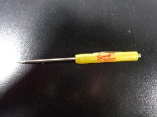 SCHAEFFERS LUBRICANTS ST LOUIS MO FLATHEAD PROMO SCREWDRIVER MAGNET HEAD GAS OIL