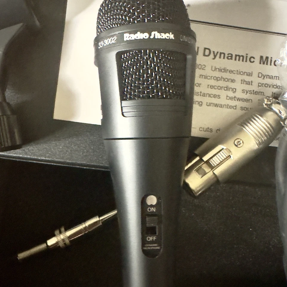 NIB Microphone Radio Shack Pro-302 Unidirectional Dynamic Cat. No.33-3002 VTG - Image 4 of 4