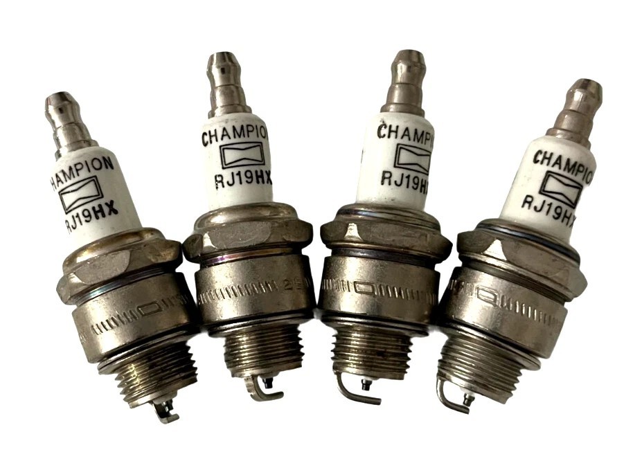 4 Pcs Spark Plugs Champion Small Fit Engine Briggs  Stratton 206CC RJ19HX