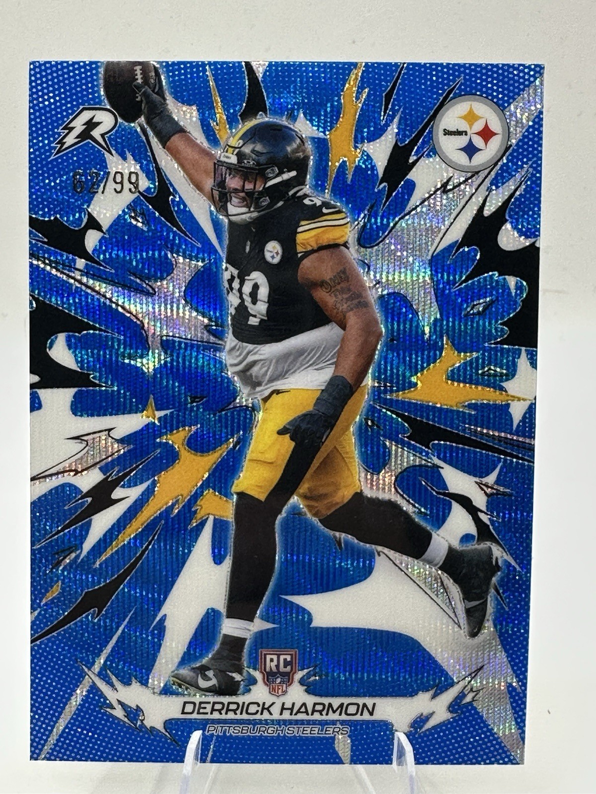 2025 Topps Resurgence #181 Derrick Harmon Blue Surge Refractor #/99