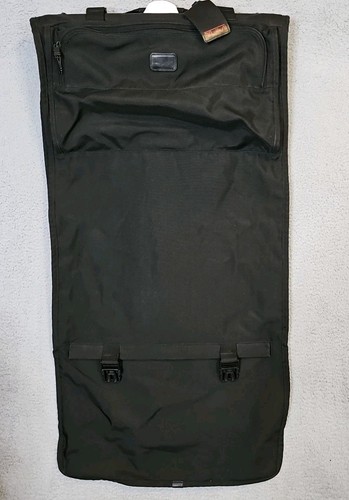 TUMI Alpha Tri-fold Carry-On Travel Garment Bag Nylon Black Style 236D3 AS-IS