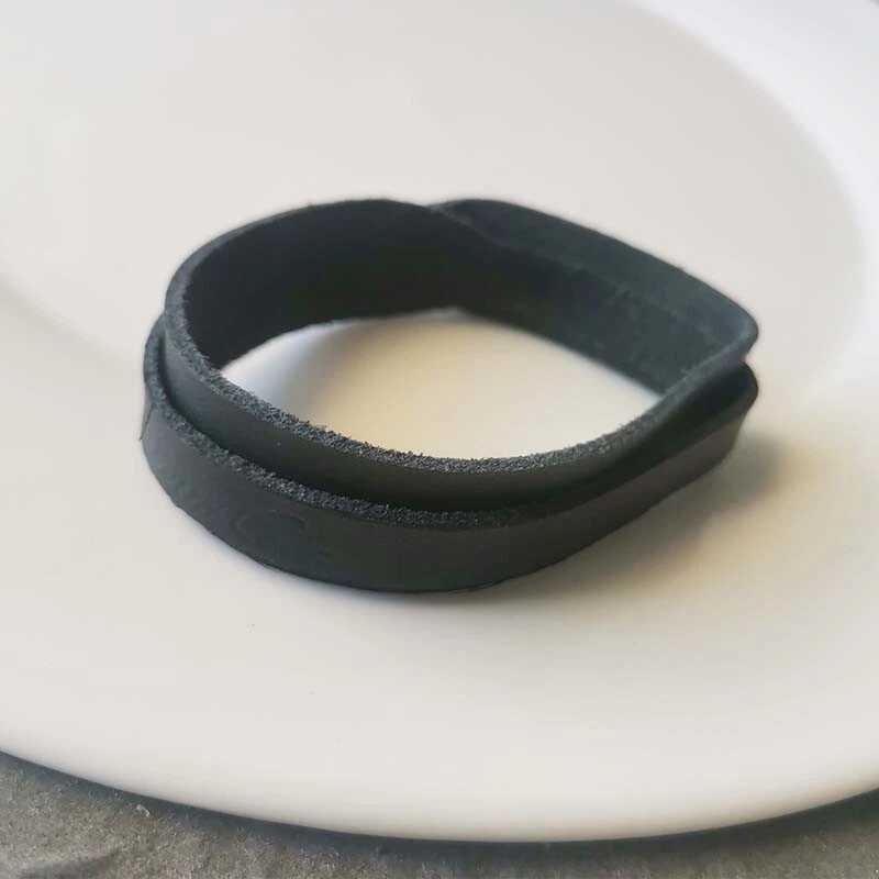 Nuevo Kenneth Cole Punk Cuero Envolvente Pulsera Elegante Mujeres Fiesta Vacaciones Joyería Foto 2 de 3