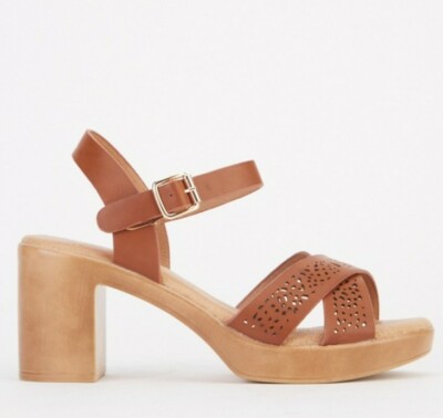 Women Ladies Faux Leather Tan Cross Strap Platform Sandals Shoes Size 6,5  UK