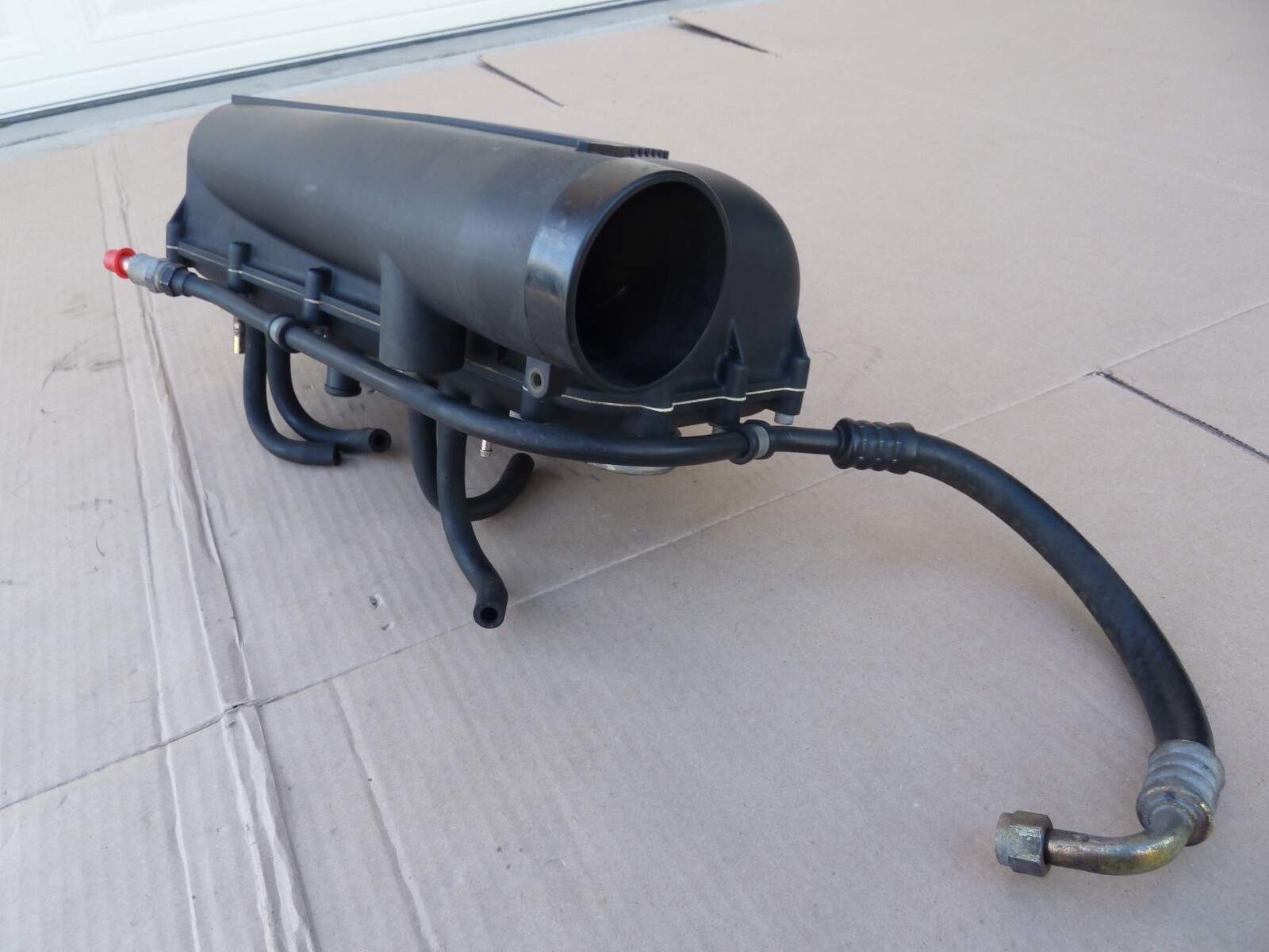 Ferrari 355 Intake manifold Plenum Air Flow housing OEM F355 F1 Left Drivers Sid