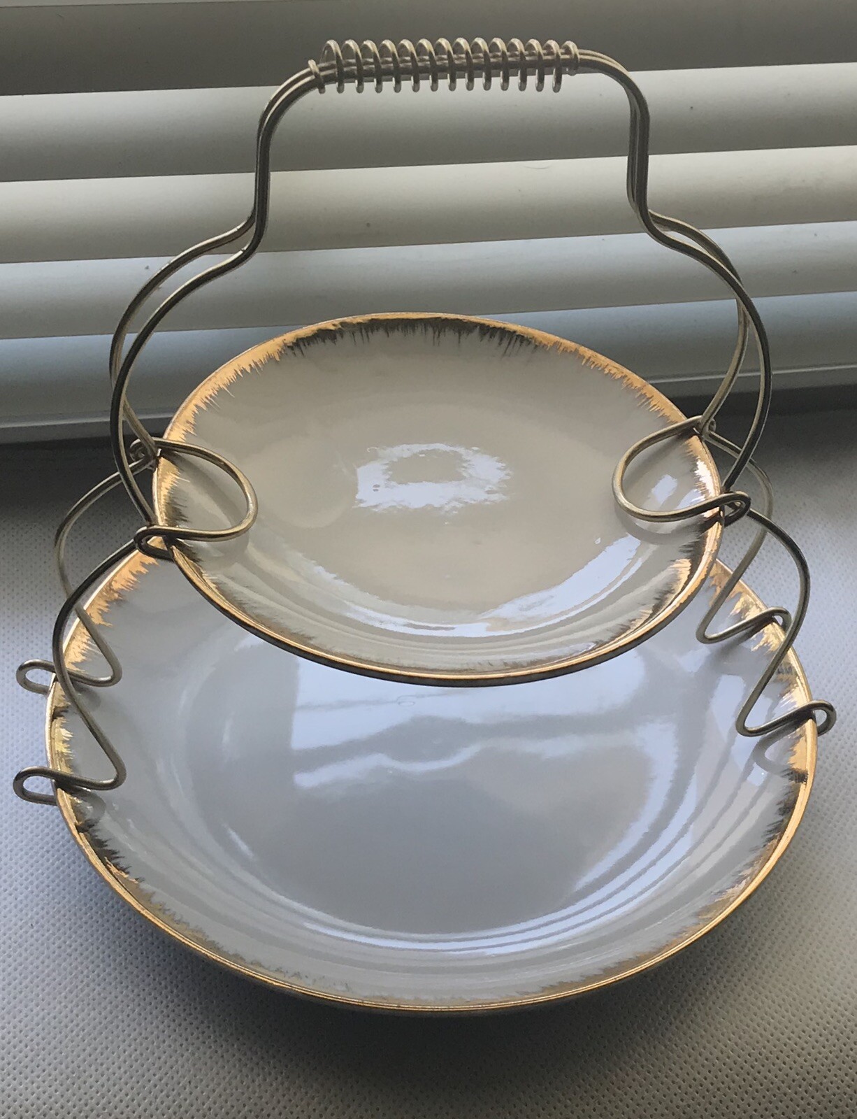 Vintage Small 2Tier Serving Dish White Plates W/ Gold Edging Metal
