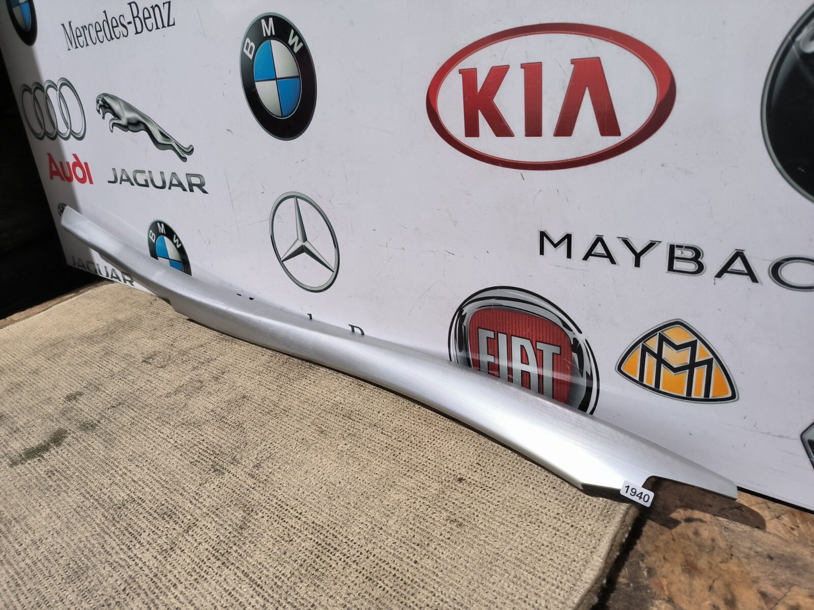 BMW X5 E70 07-13 Centre Console Trim Strip Left 6969541 Right  